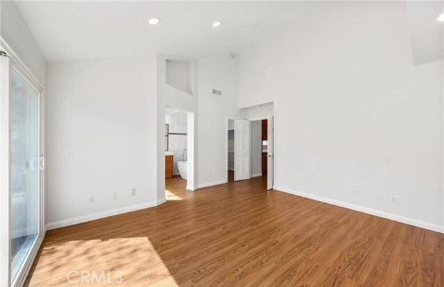 Building Photo - 371 N Brook Glen Ln