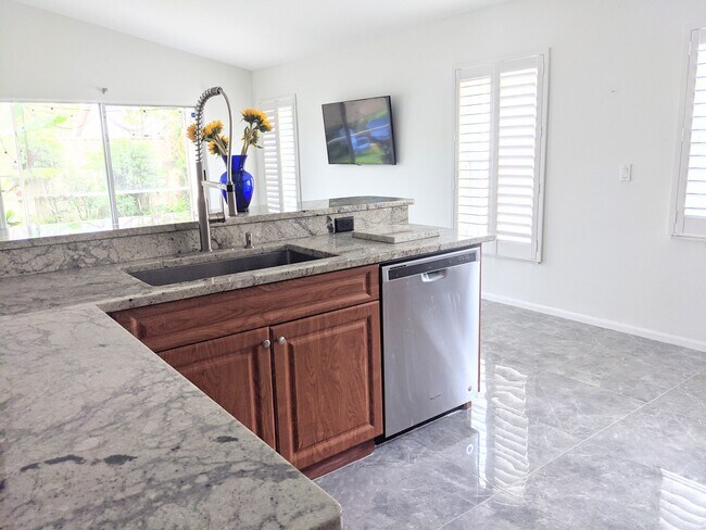 Building Photo - 22889 Sterling Lakes Dr