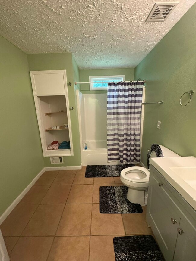 Building Photo - 2489 Charlene Ct