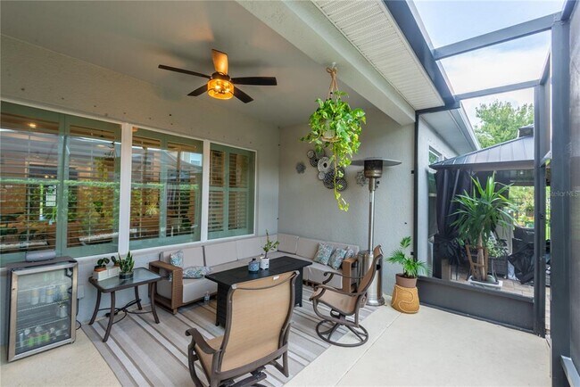 Building Photo - 16459 Courtyard Loop