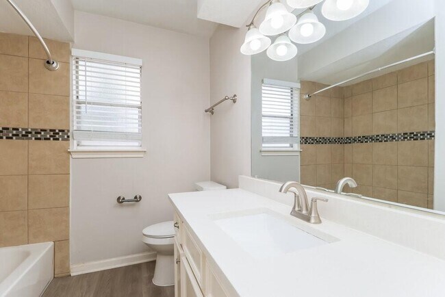 Building Photo - 4707 Havenwoods Dr