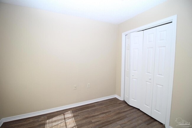 Building Photo - 130 Wildflower Ln