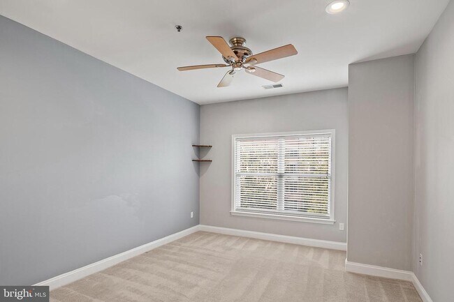 Building Photo - 2115 Ganton Green