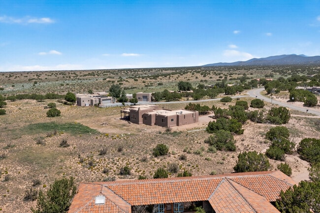 Building Photo - 45 Encantado Loop