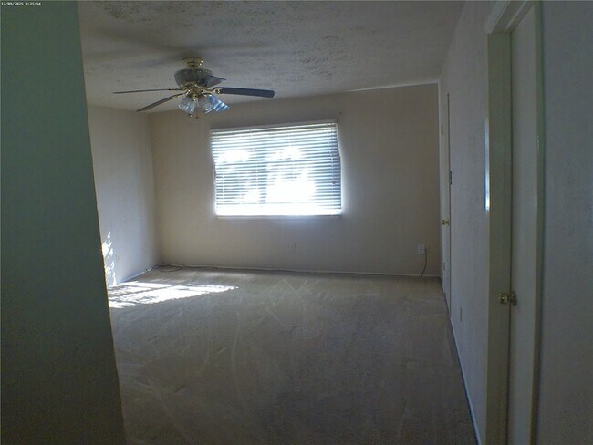 Building Photo - 15823 Ironside Hill Dr