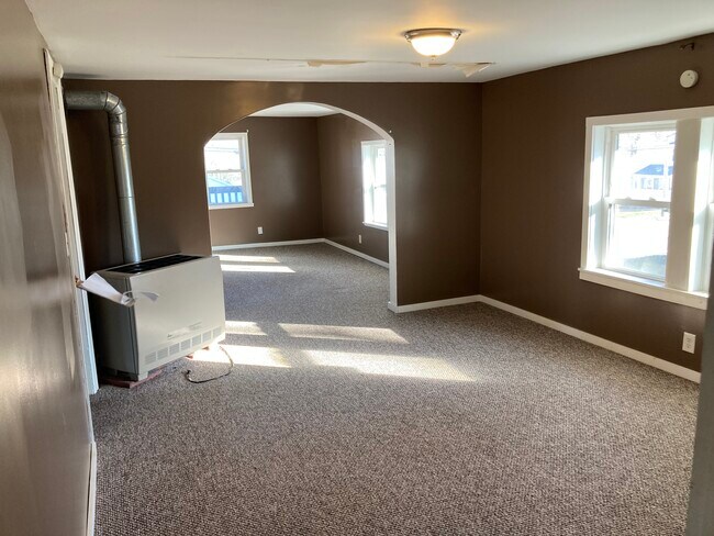 Building Photo - 42 Alleghany Rd