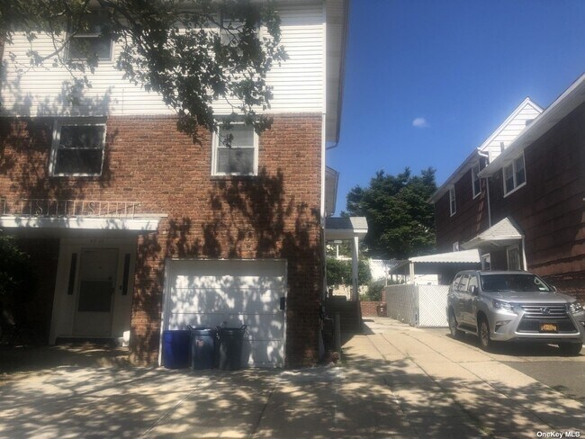 Primary Photo - 57-11 226th St