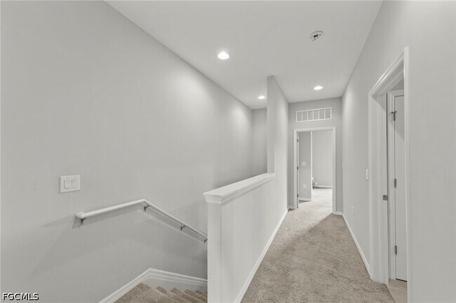 Building Photo - 3768 Tilbor Circle