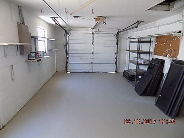 Building Photo - Exceptional 3/2/1 Home in Hudson