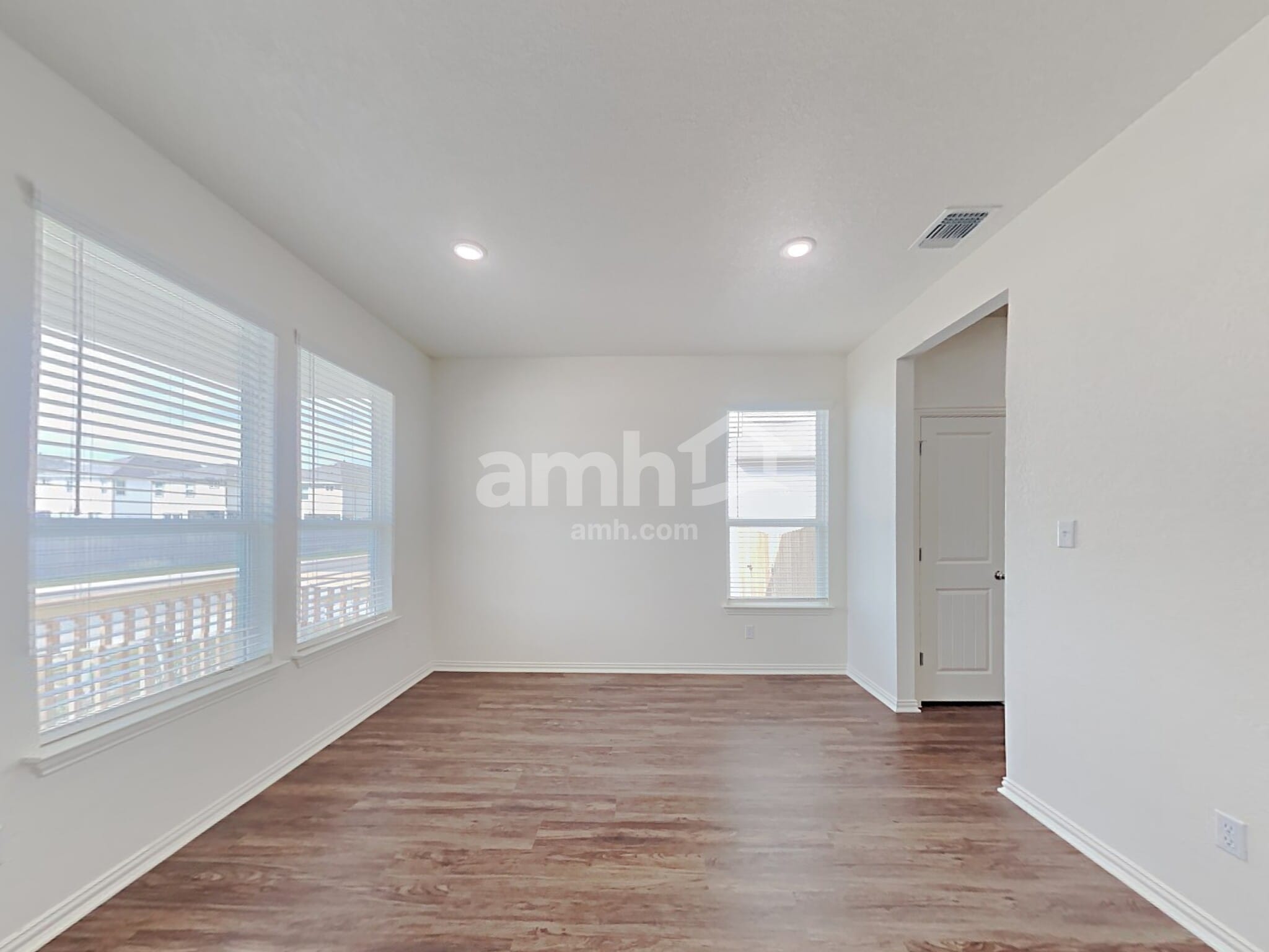 Building Photo - 380 Aspen Waters