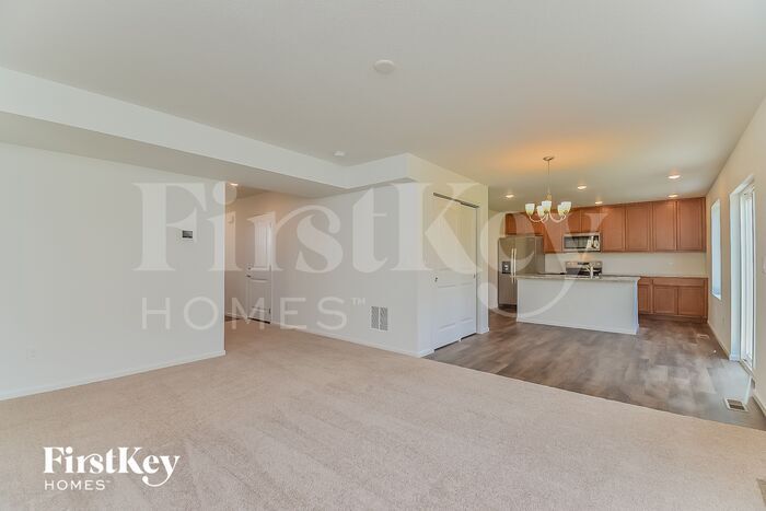 Building Photo - 10381 Luneth Dr