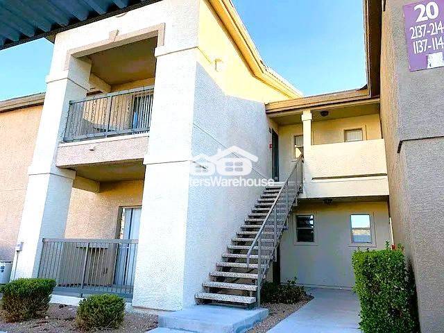 Building Photo - 8000 W Badura Ave