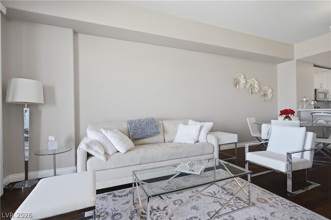 Building Photo - 8255 S Las Vegas Blvd