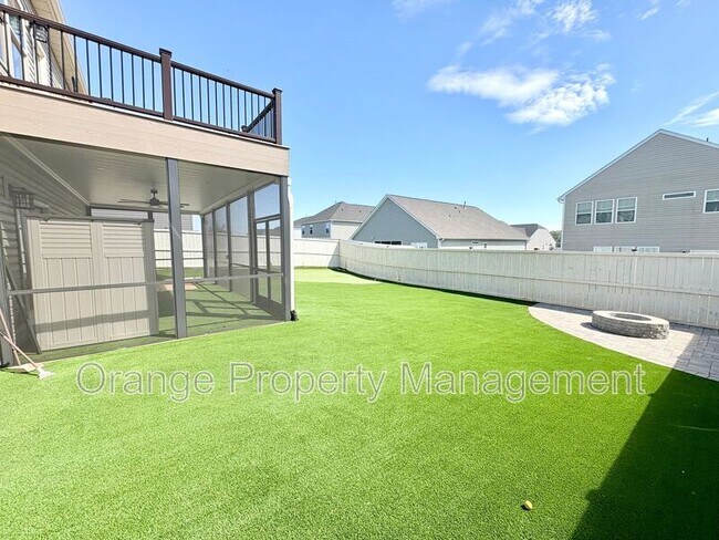 Building Photo - 211 Crooked Cedar Way