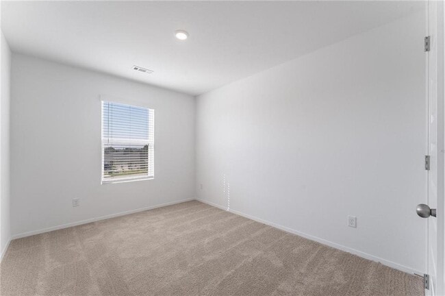 Building Photo - 6800 Memphis