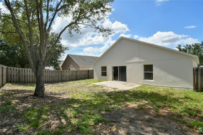 Building Photo - 1094 Bluegrass Dr