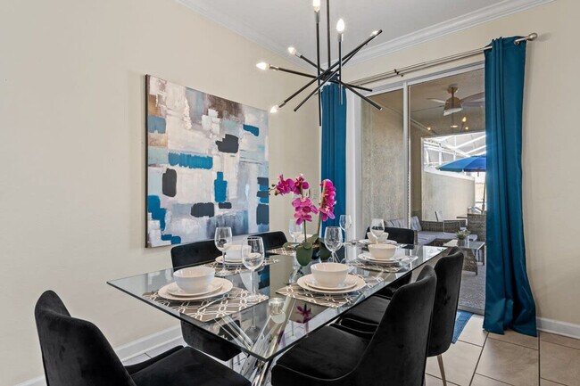 Building Photo - 1216 Challenge Dr