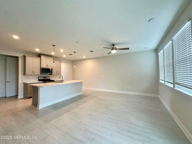 Building Photo - 3489 Marsh Reserve Blvd