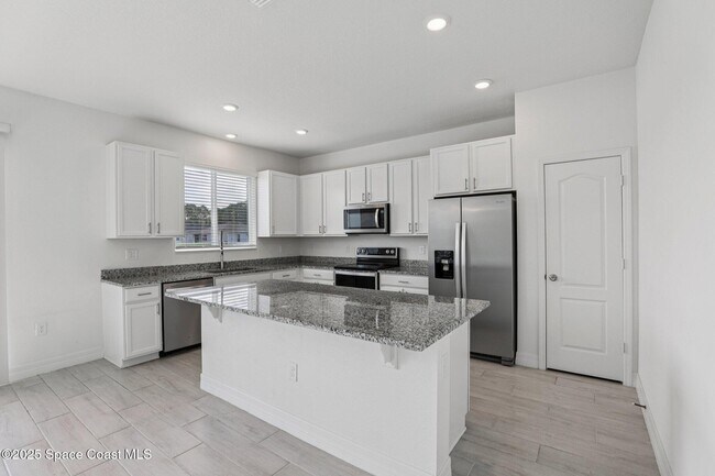 Building Photo - 7763 Fortana Wy