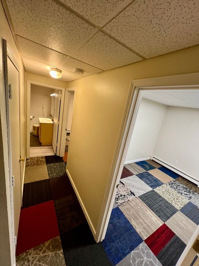 Building Photo - Home for rent in North Pole / 1-Car Garage...