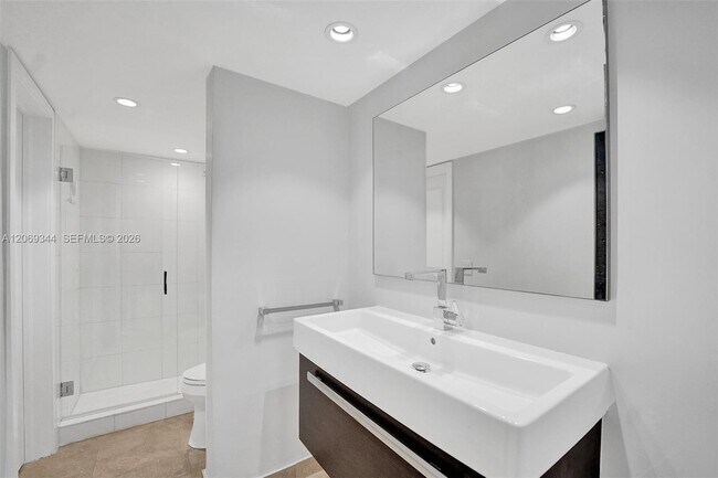 Building Photo - 7401 SW 82nd St