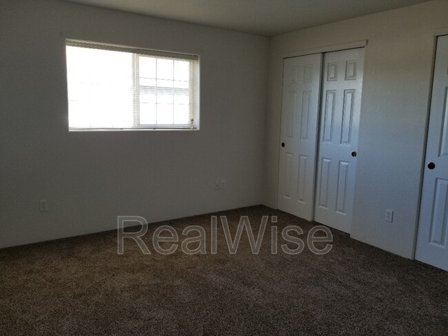 Building Photo - 1527 Hamilton Ln