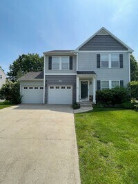 Building Photo - Four Bedroom Home in Applegate Neighborhood