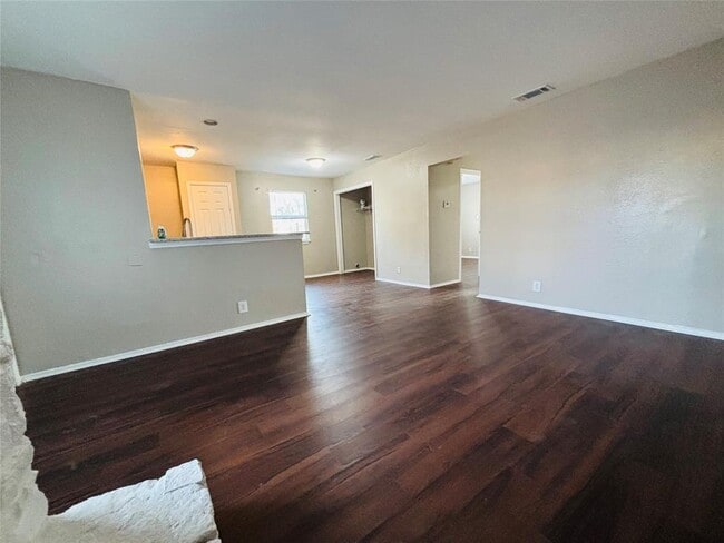 Building Photo - 503 Hardin Ct