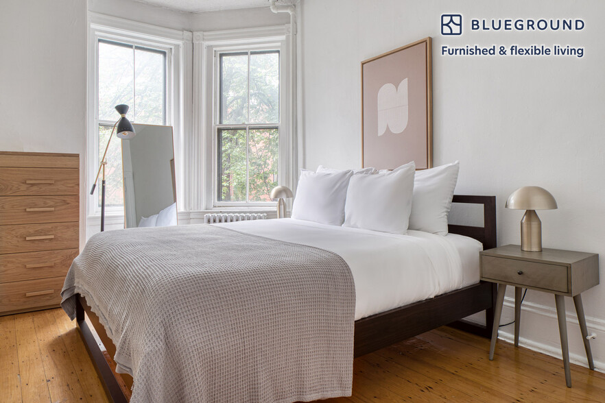 Building Photo - 14 Union Pk St