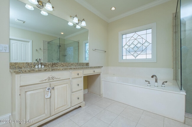 Building Photo - 3003 Glenhill Ct