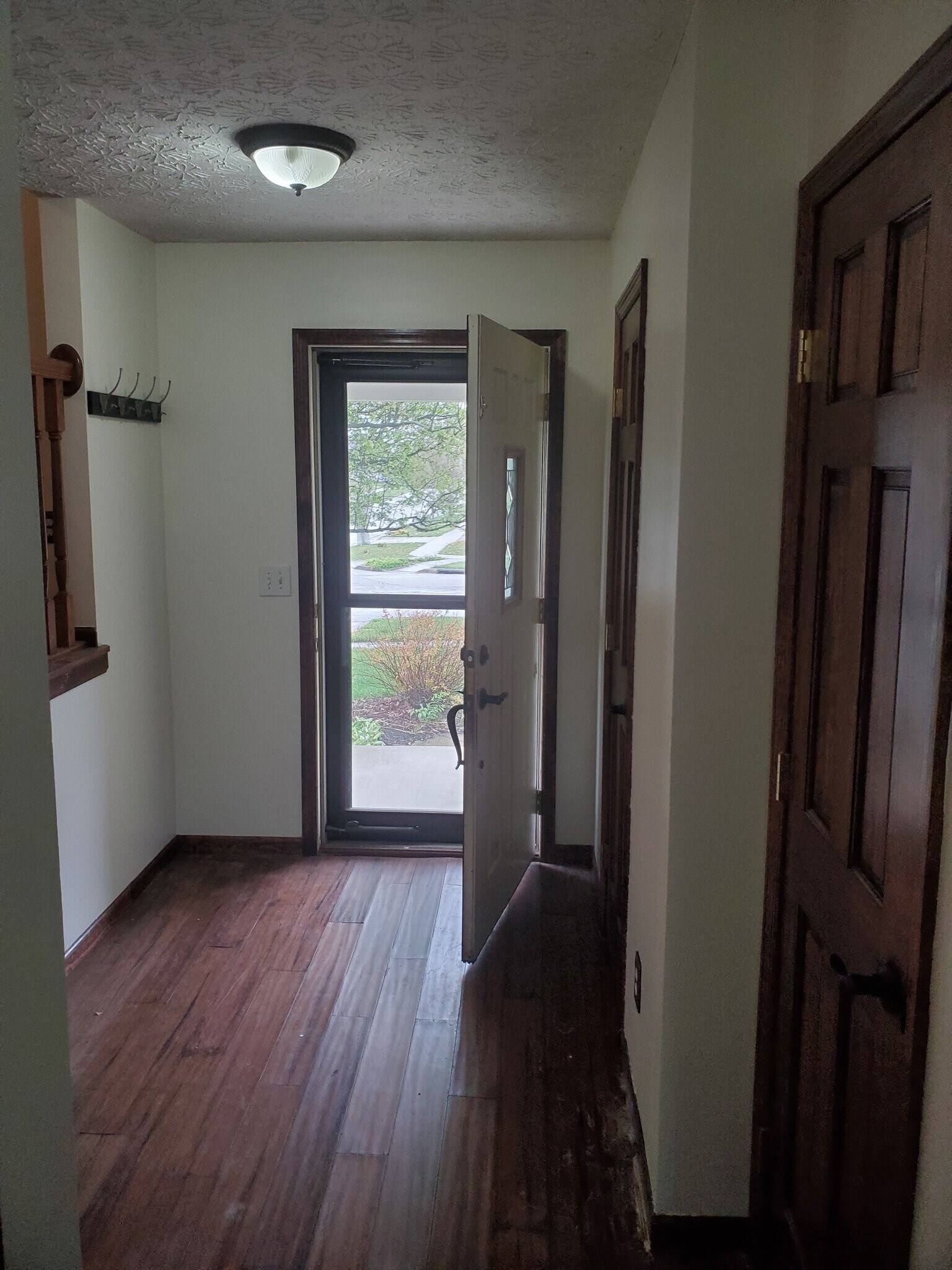 Building Photo - 1864 Pine Grove Pl