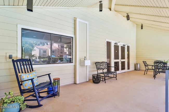 Building Photo - 1208 Westlake Blvd