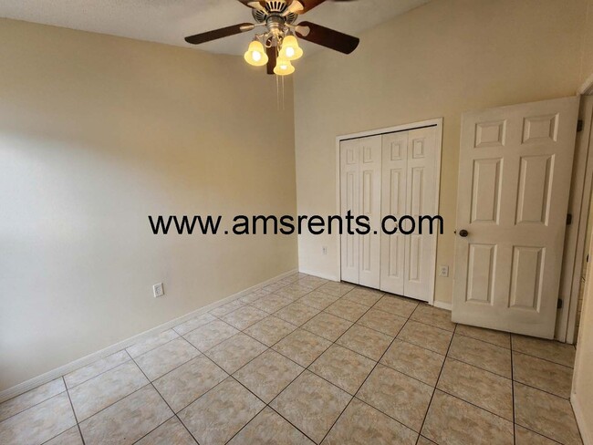 Building Photo - Pool House in Remington Pointe