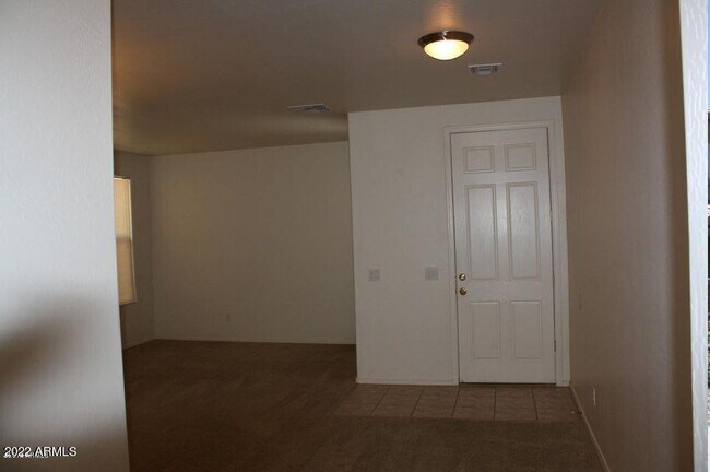 Building Photo - 1927 W Fruit Tree Ln