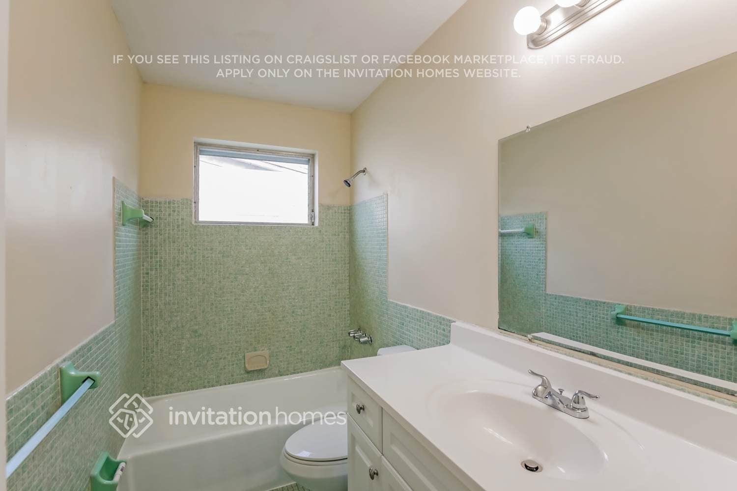 Building Photo - 7630 Coral Blvd