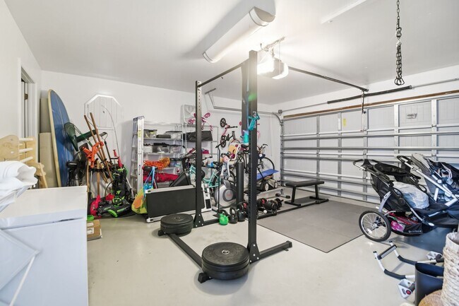 Building Photo - 3Bed/2.5Bath Family Home in Snee Farms