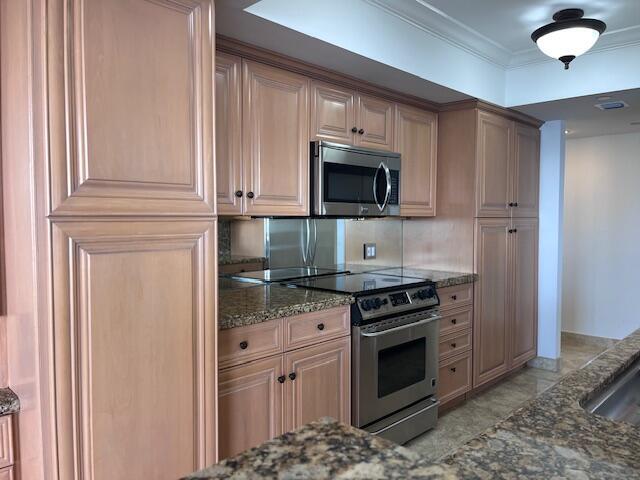 Building Photo - 4000 N Ocean Dr