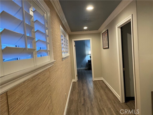 Building Photo - 4731 W 149th St