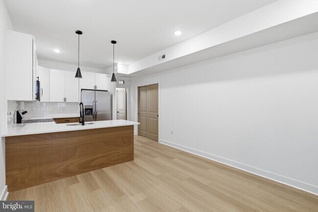 Building Photo - 2223 N 22nd St