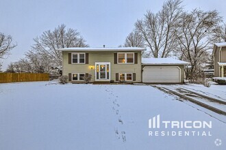 Building Photo - 1510 Farrington Ct