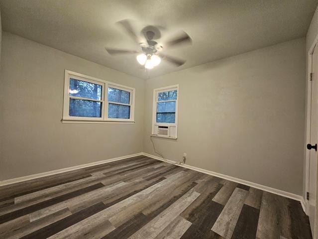 Building Photo - 920 Red Bud Dr