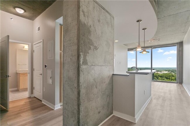 Primary Photo - 361 17th St NW