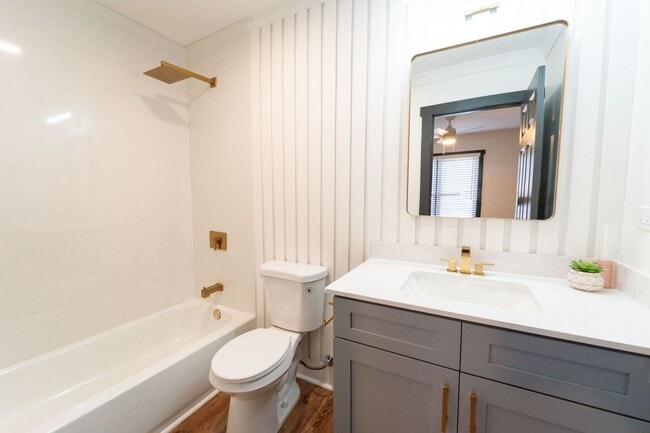 Building Photo - Welcome to Your Luxurious, Fully Renovated...