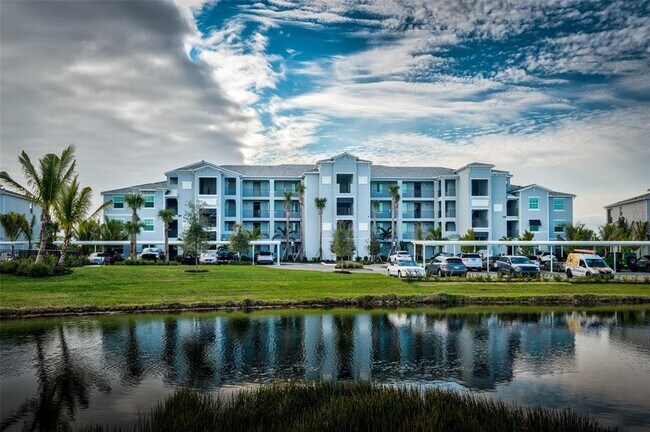 Primary Photo - 14051 Heritage Landing Blvd