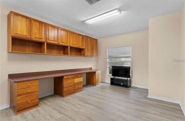 Building Photo - 2270 N Highland Ave