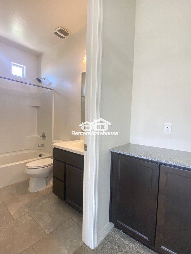 Building Photo - 22868 E Desert Hills Dr