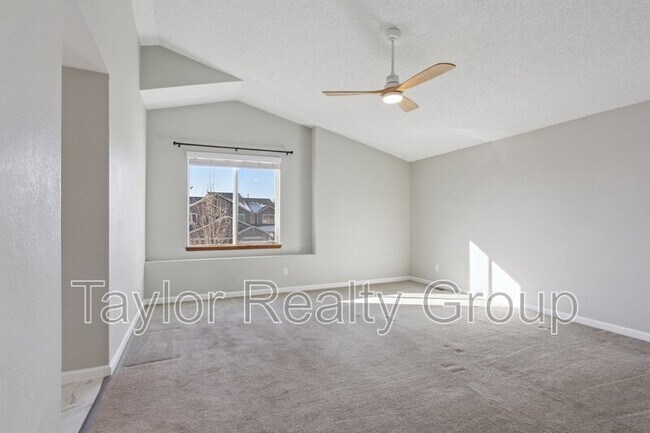 Building Photo - 13324 Umatilla St