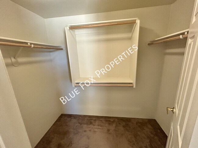Building Photo - 5459 W Mosquito Dr