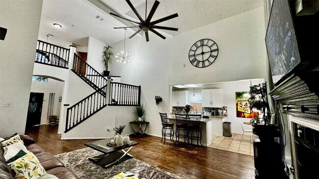 Building Photo - 14506 Wadlington Dr