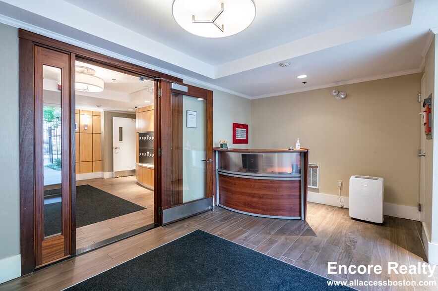 Building Photo - 121 Jersey St